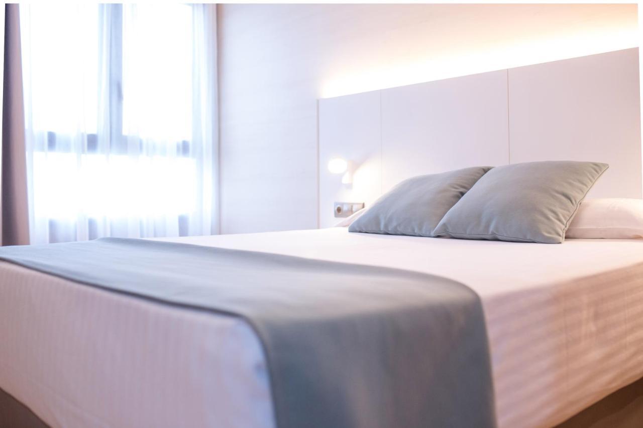 Double or Twin Room,968711053:JPEG